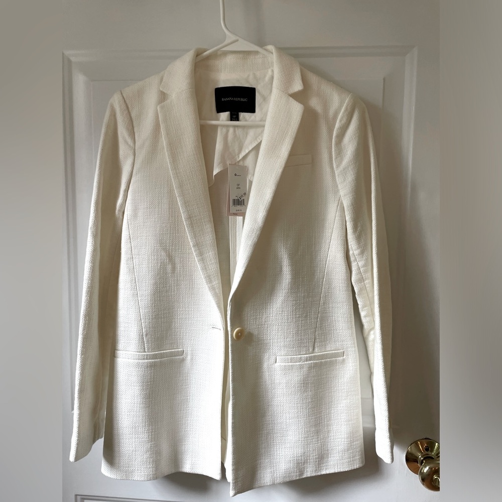 White Banana Republic Blazer - new with tags 0 petite